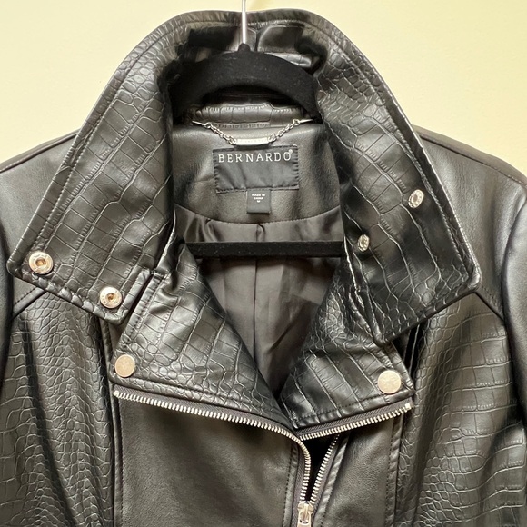 Bernardo polyurethane leather Jacket - Picture 9 of 9